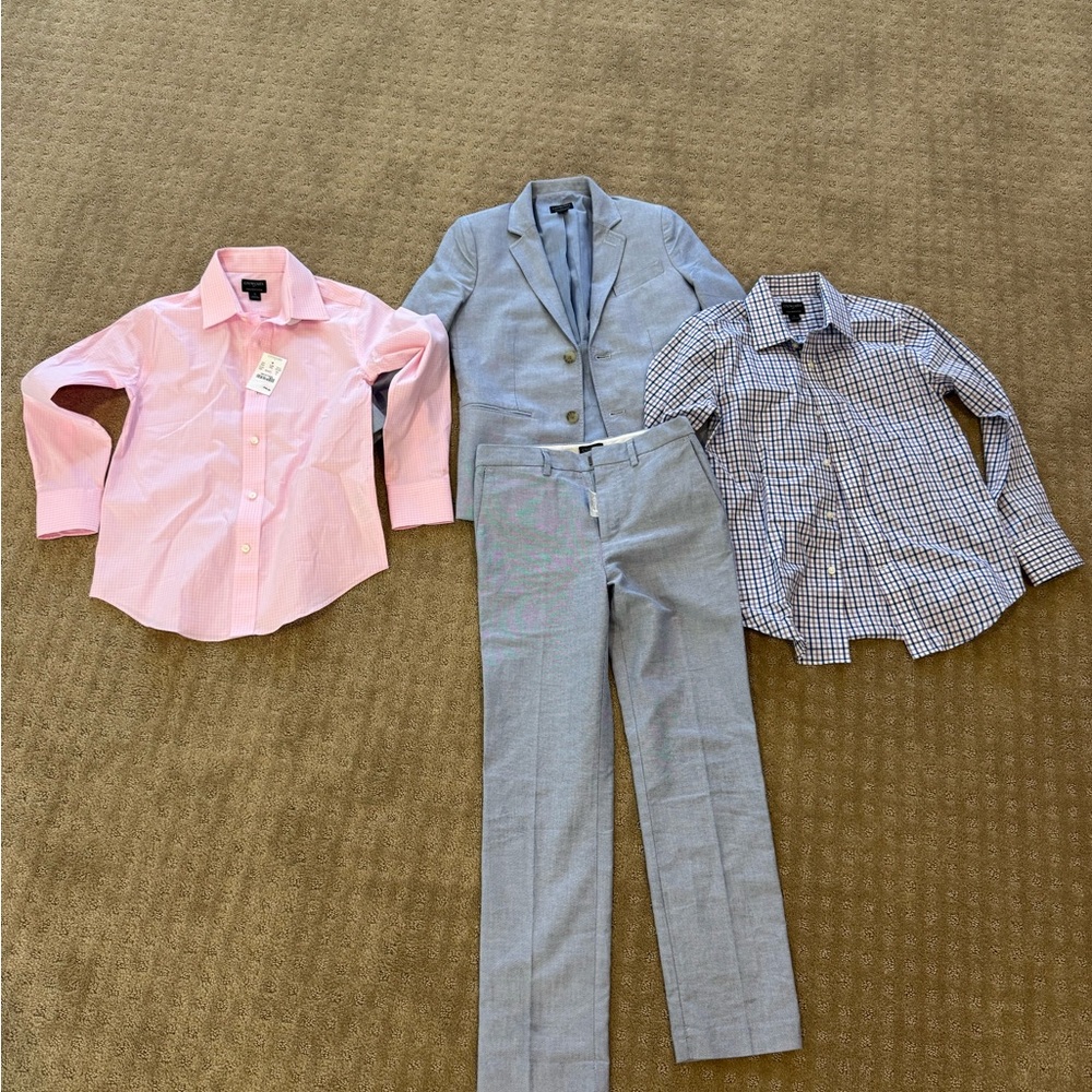 Crewcuts size 8 suit with two shirts NWT boy.